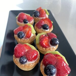 Mini Tarte cu fructe de sezon